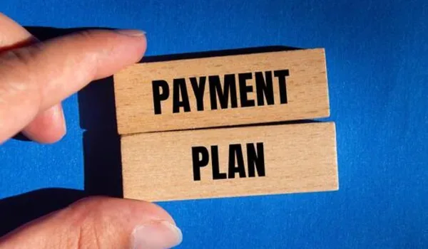 Payment plan blocks representing construction-linked and milestone-based payment structures for a residential project
